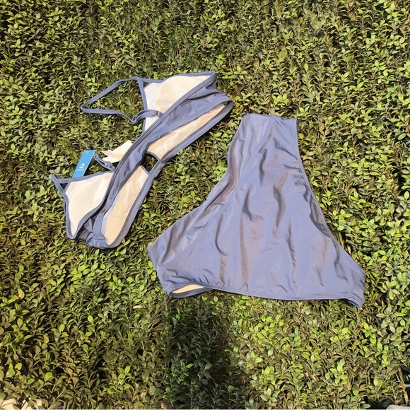 Cupshe Cutout Bralette & V-Front High Waist Bikini Set Women's Size Small - Picture 3 of 7